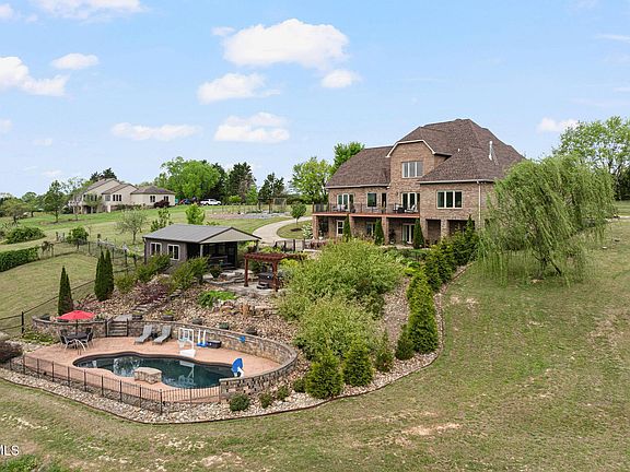 2nd image of 1180 Keller Rd