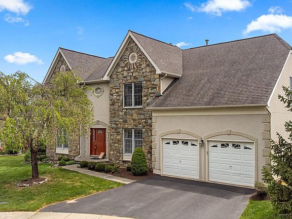 2nd image of 10631 Beechknoll Ln