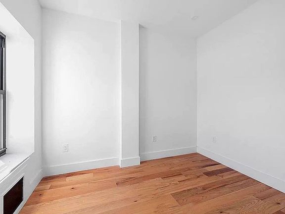 5th image of 34 8th Ave #Penthouse B