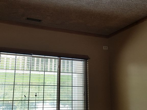 4th image of 39304 N Melbourne Ct #3