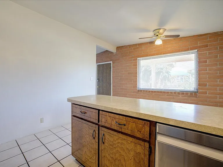 5343 E Glenn St — Photo 9