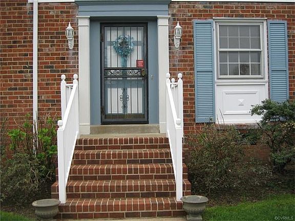 3rd image of 9207 Whitemont Dr