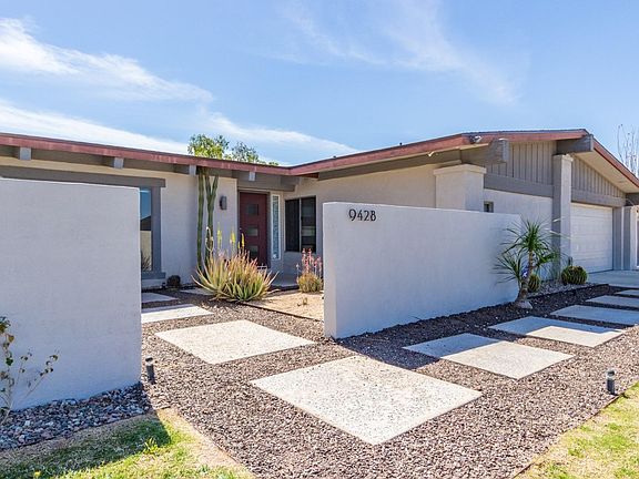2nd image of 9428 N Arroya Vista Dr E