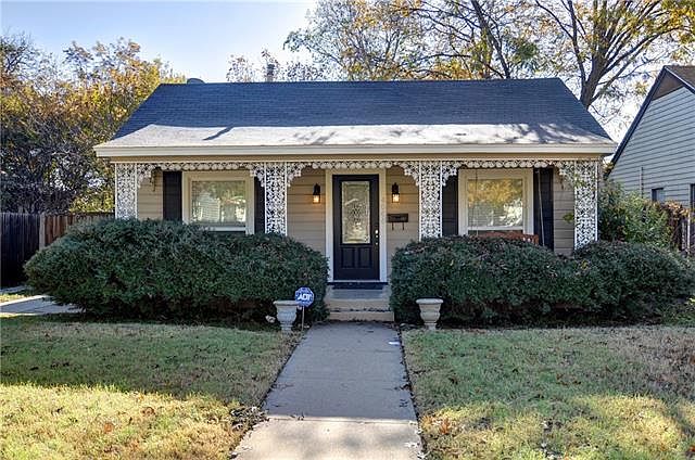 1st image of 4005 Valentine St