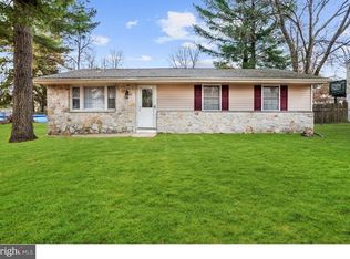 317 Iriquois Trl, Browns Mills, NJ 08015