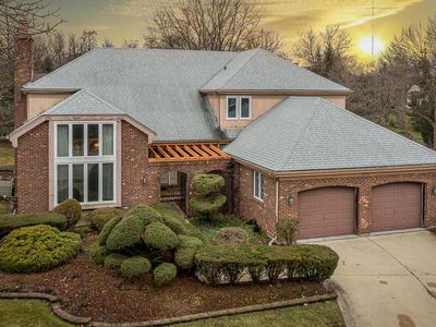 26 Blue Grass Ct, Oak Brook, IL, 60523