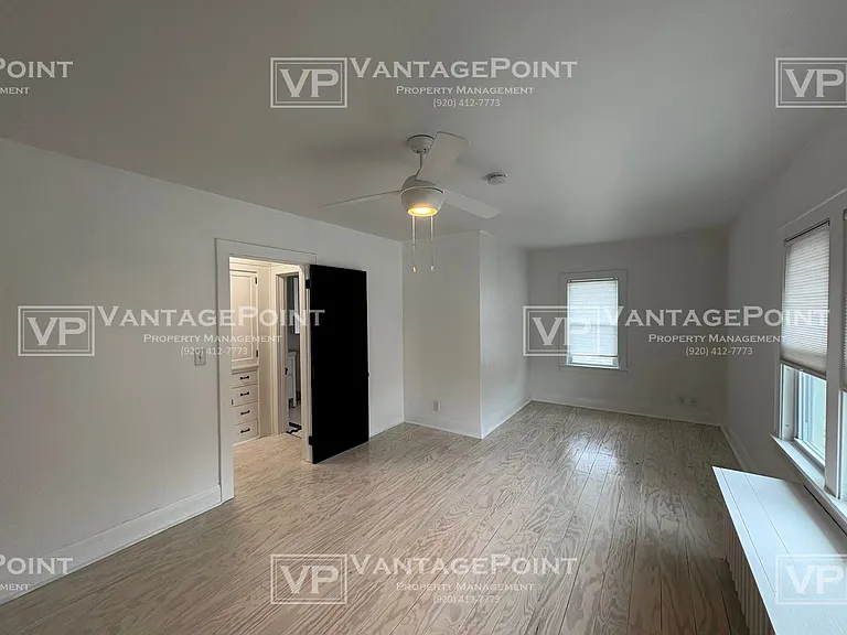 118 E Parkway Ave — Photo 9