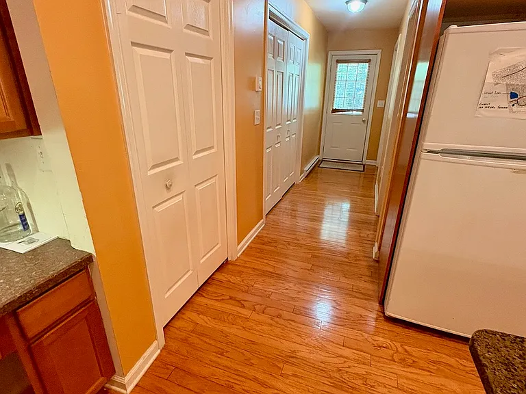 1219 Chipmunk Ln — Photo 13