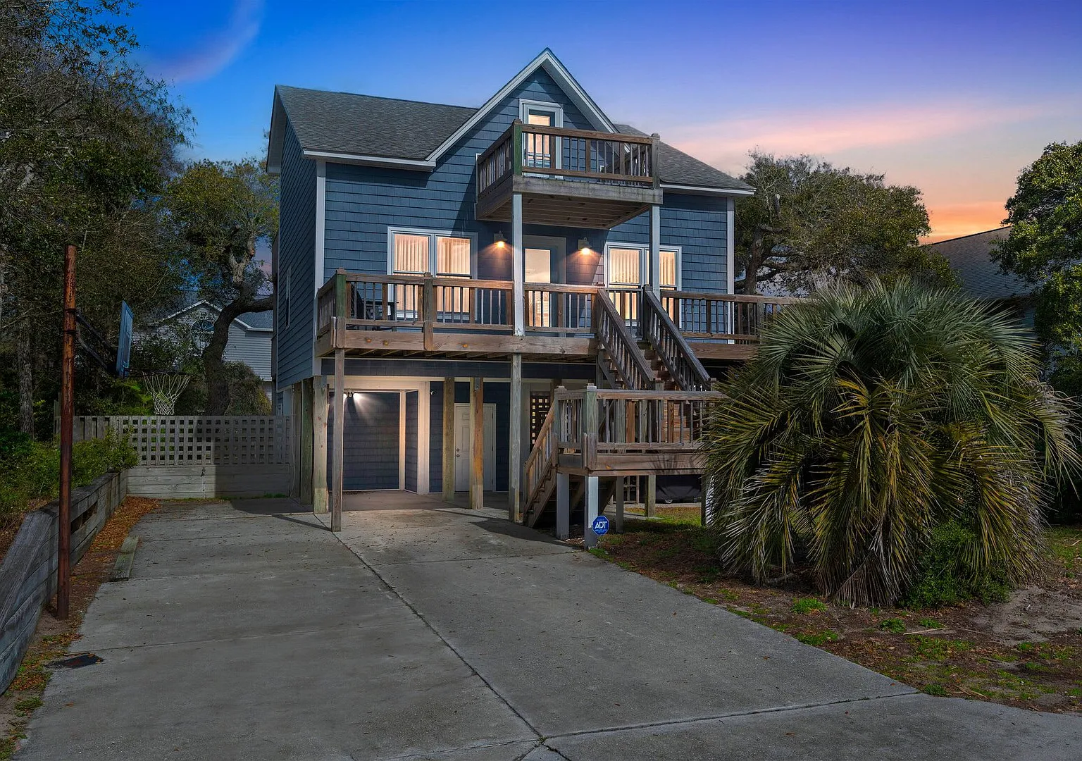 Walk to Beach, Private Deck, Family Fun — Photo 1