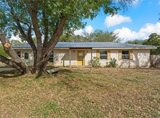 265 W 7th St, Crawford, TX 76638
