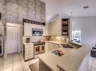 15335 Cricket Ln, Fort Myers, FL 33919