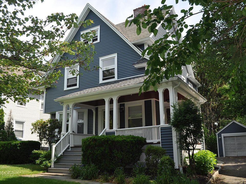 1st image of 259 Claremont Ave #2