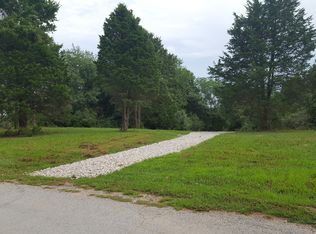 10100 Venita Ln, Hillsboro, MO 63050