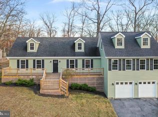 102 Basswood Dr, Bunker Hill, WV 25413