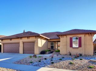 6169 Crater Lake Dr, Roseville, CA 95678