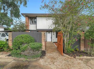 12003 Greenwood Forest Dr #B, Houston, TX 77066