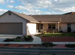 467 Ridgecrest Ave, Los Alamos, NM 87544