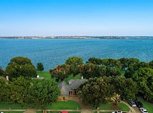 4414 Scenic Dr, Rowlett, TX 75088