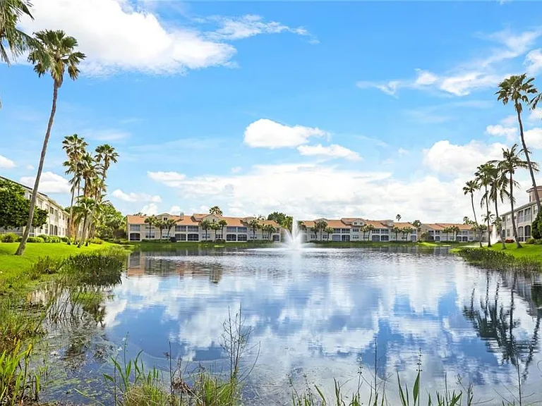 8385 Excalibur Cir #G3 — Photo 16
