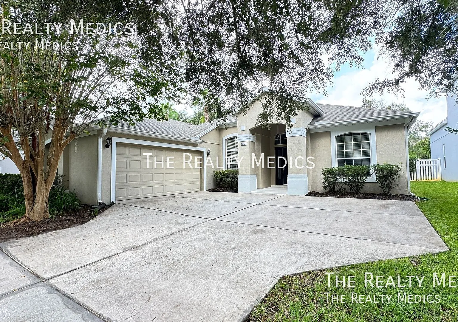 Beautiful 4 Bedroom 2 Bath Pool Home In Orlando !! — Photo 1