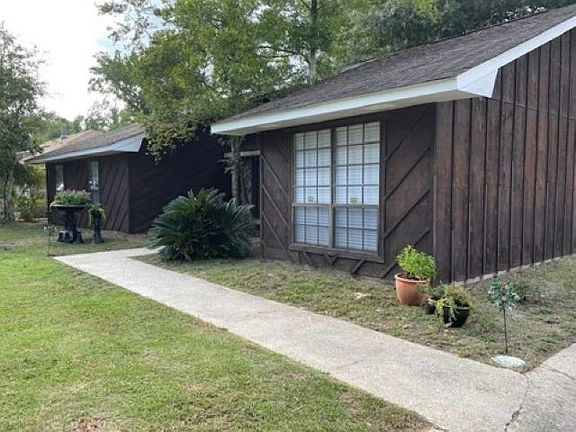 5th image of 44534 Lakewood Dr