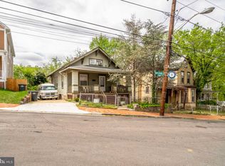 1335 Maple View Pl SE, Washington, DC 20020