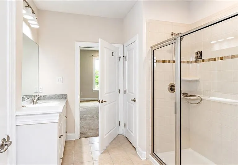 2516 Adele Ct — Photo 18
