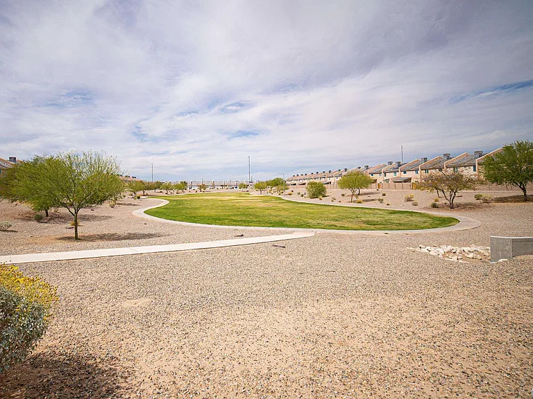 3839 S Desert Sky Dr — Photo 23