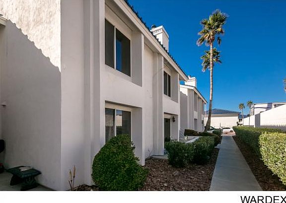 3rd image of 1800 Clubhouse Dr Unit 116-115