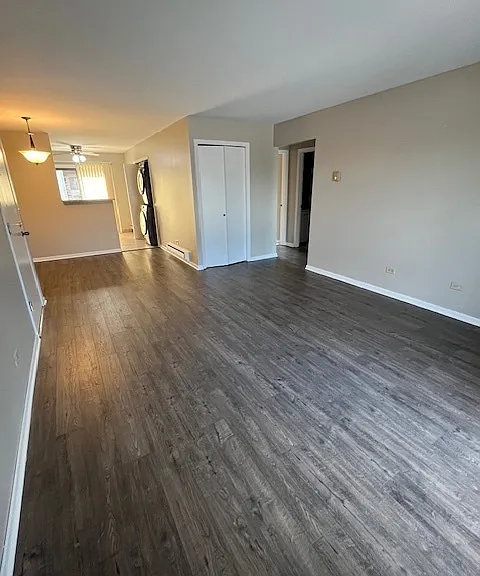 180 Waters Edge Dr #202 — Photo 2
