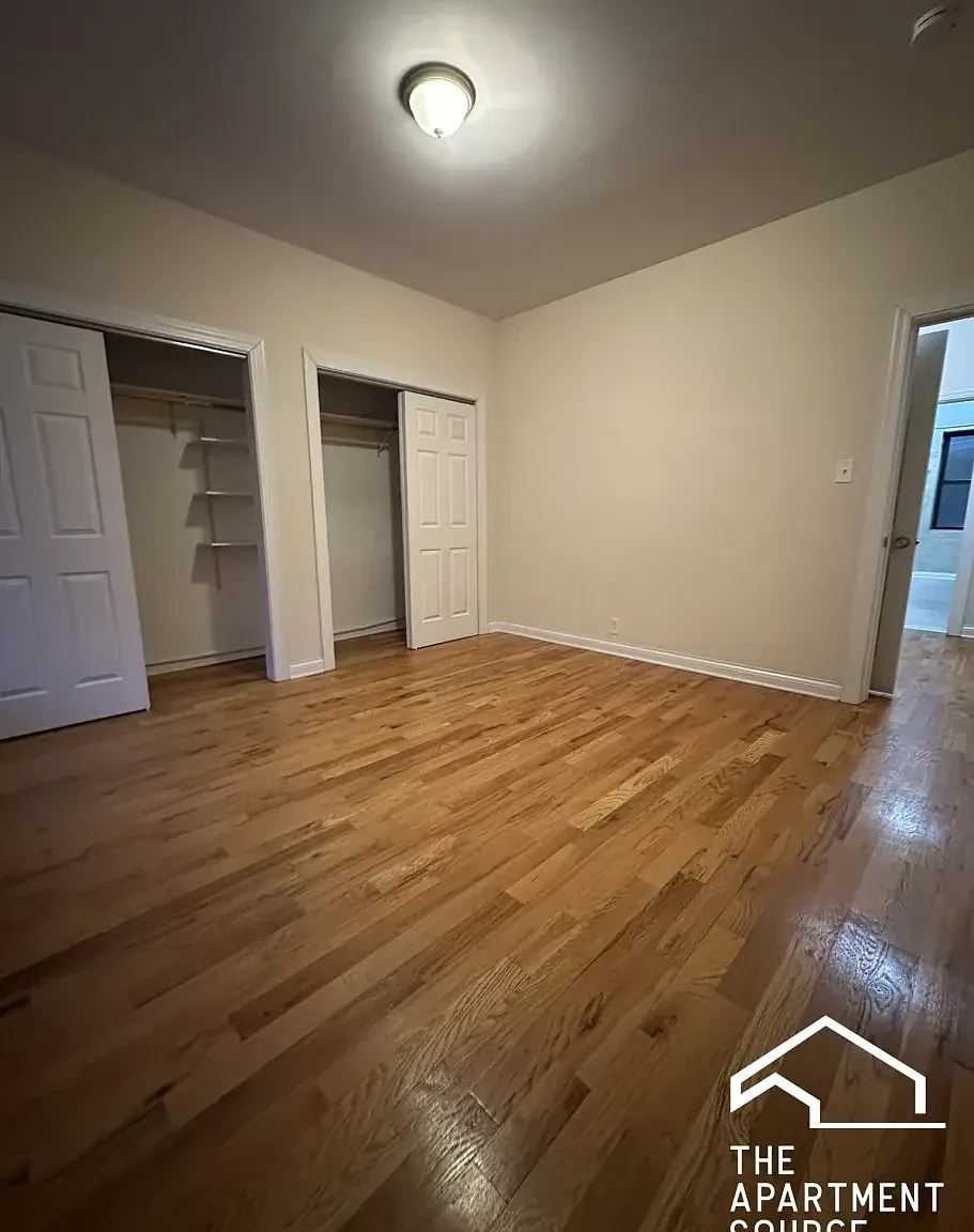2 bed, $2,050 — Photo 2