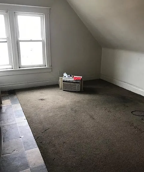 907 Washington St #D — Photo 6