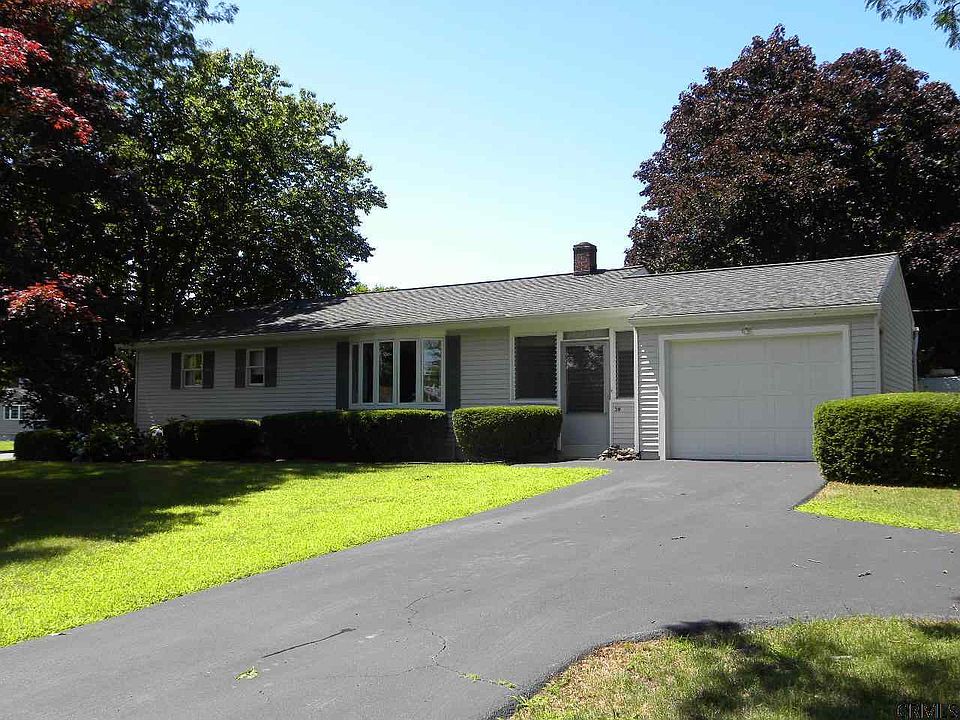 1st image of 39 Belanger Ave