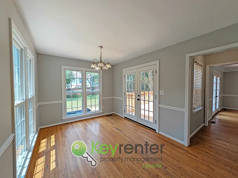 316 Pelham Falls Dr — Photo 10