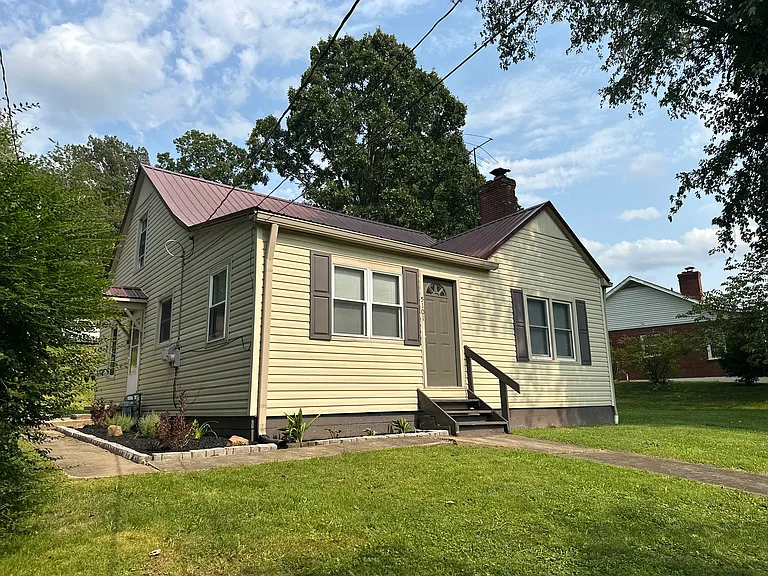 Front and driveway side