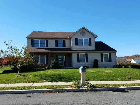 1022 Meadow Dr, Reading, PA 19605