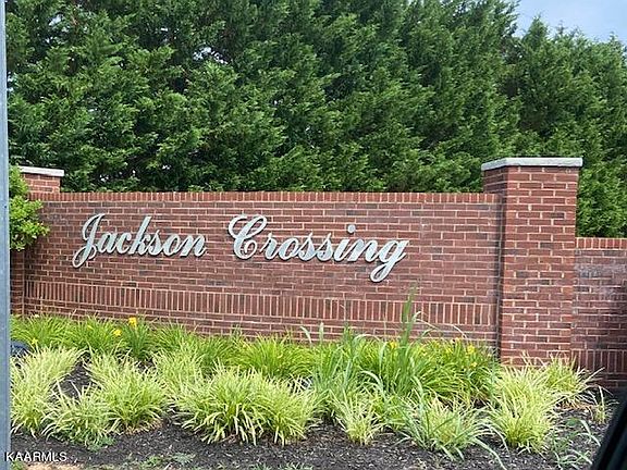 2nd image of 330 Jacksonian Way