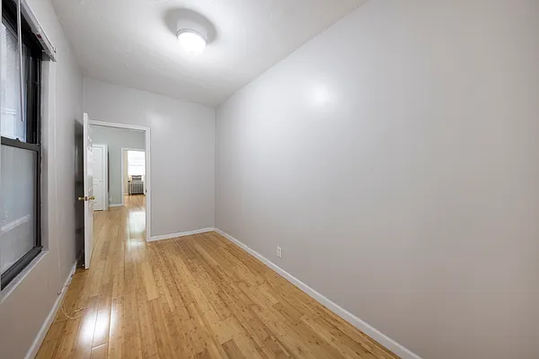 Rented by Compass | media 11