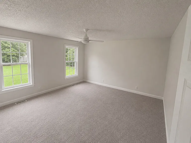 1004 Dandelion Dr — Photo 11