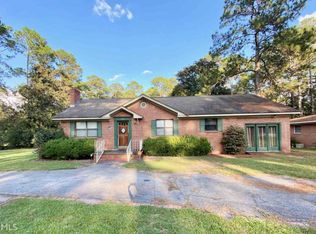 723 14th St E, Tifton, GA 31794