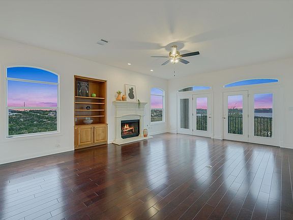 3rd image of 4319 Rum Runner Rd