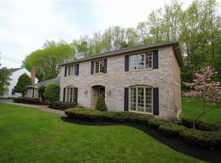 26 Brickston Dr, Pittsford, NY 14534
