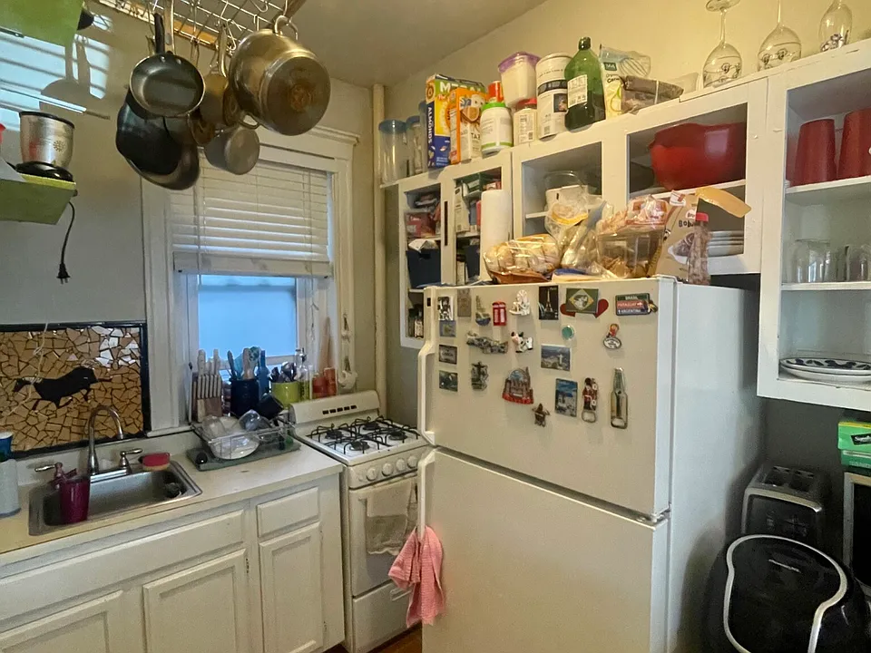 1562 Commonwealth Ave #3