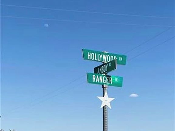 3rd image of 1234 Hollywood Ln