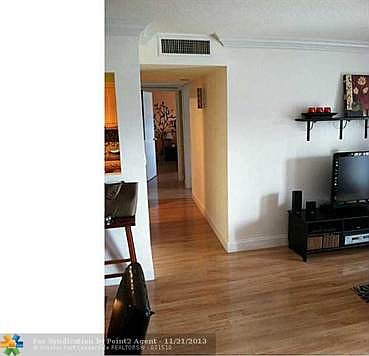 4th image of 475 SE 8th St APT 217