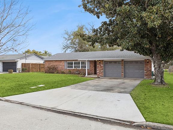 4th image of 2504 LAUDERDALE COURT