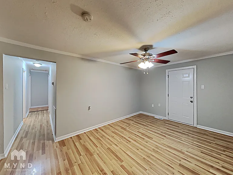 2109 Dove Tree Ln — Photo 5
