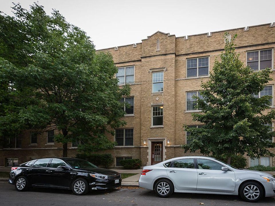 1st image of 3217 N Karlov Ave #3S