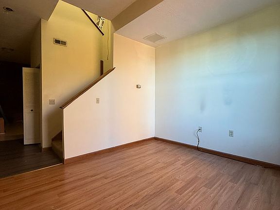 3rd image of 34 Myrtle Ave #1