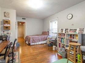 1807 Spruce St, Philadelphia, PA